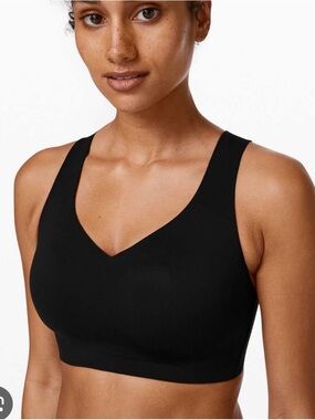Lululemon enlite bra C36 black weave Seamless Wireless Bra - Black in good condi